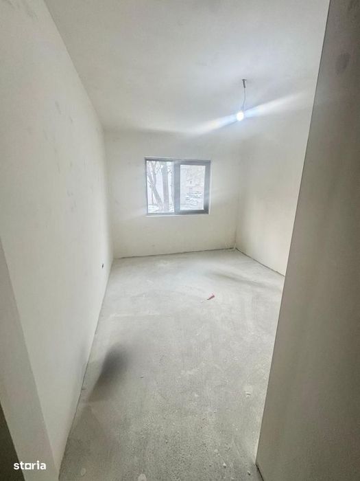 Apartament 4 camere de vânzare – Bd. București