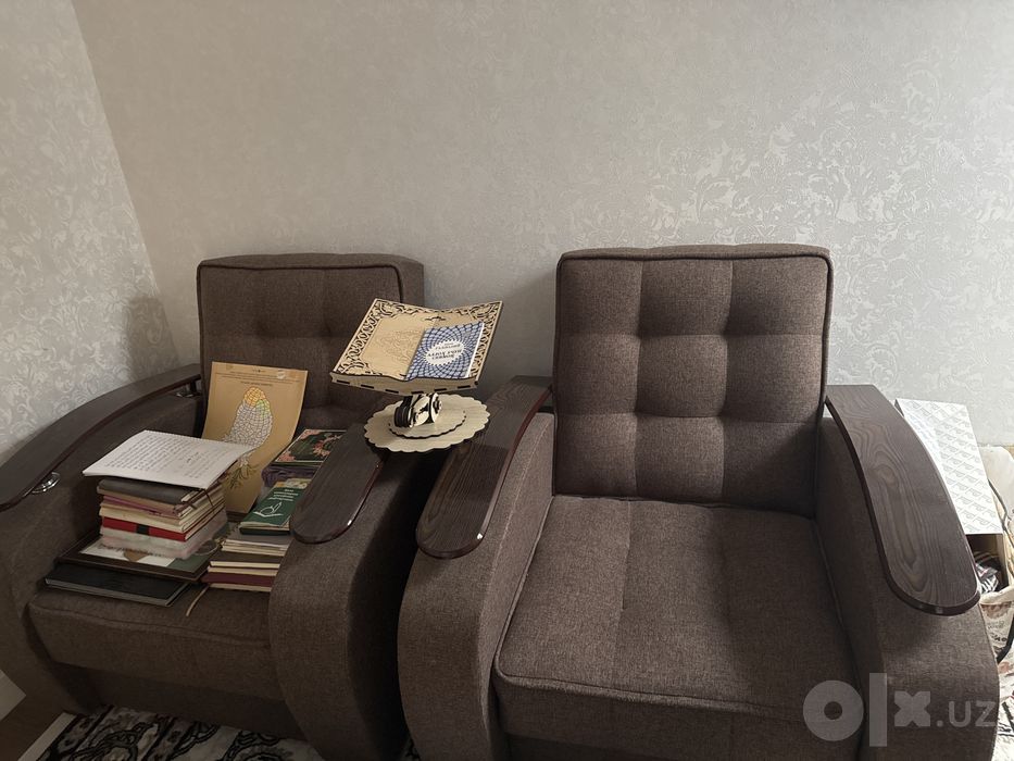 Divan kreslo sifati zor 2 ta