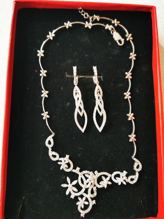 Сребърнии обеции