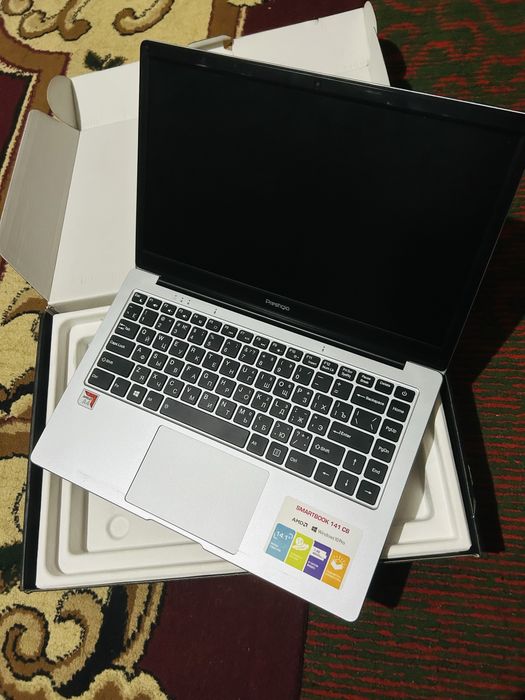 Talabalar uchun qulay noutbuk narxi arzon