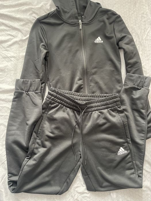 Оригинален дамски екип Adidas