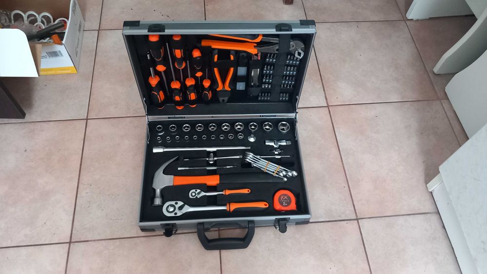 Trusa scule profesionala