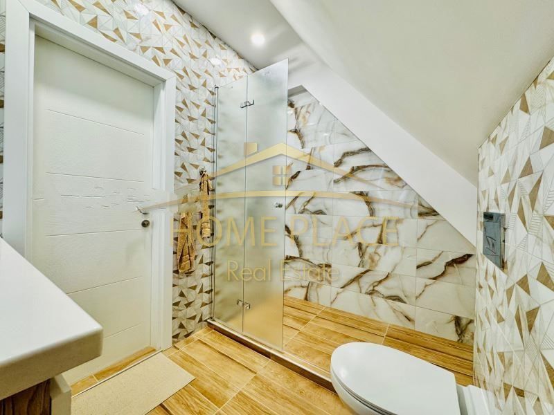 Дава се под наем Тристаен апартамент в Варна, Бриз - 75 кв.м за 1097.01 € - Снимка #11