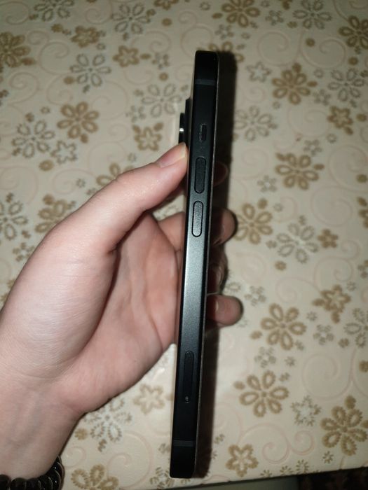 iPhone 15 Activation Lock holatida