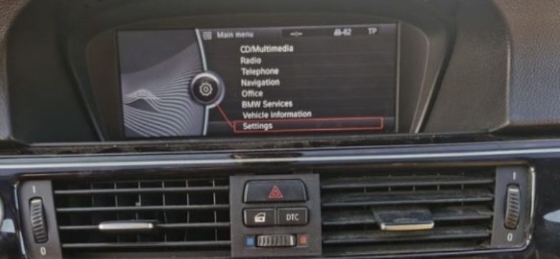 Navigatie mare BMW E90