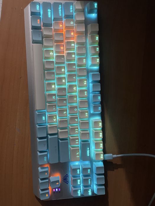 Клавиатура механическая