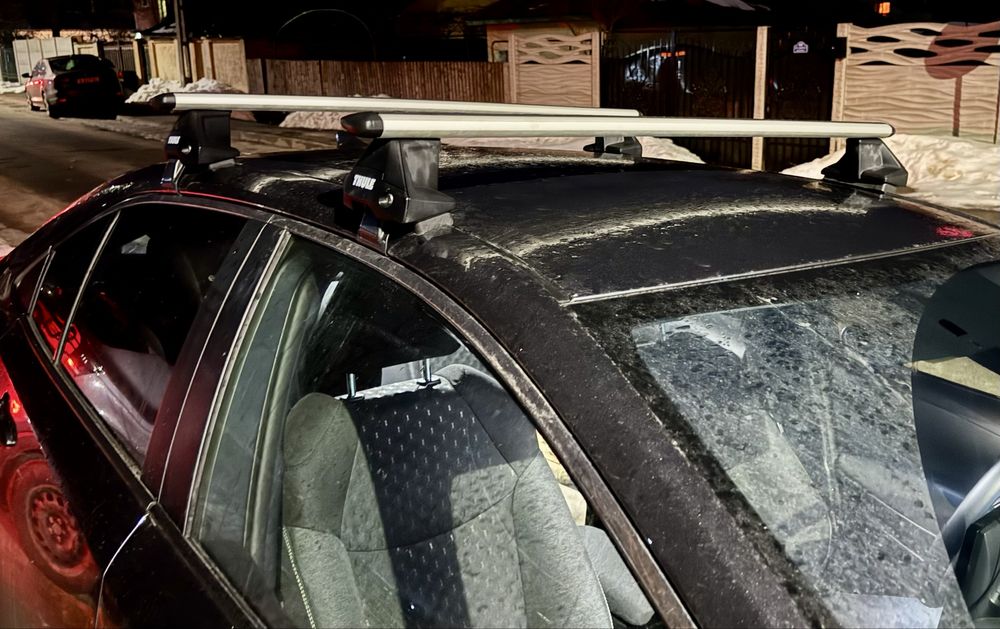 Bare auto transversale Thule WinBar Evo Toyota Corolla Sedan