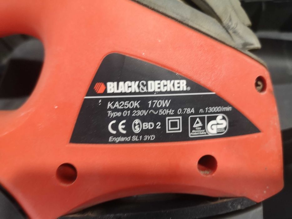Ексцентрик шлайф - Black & Decker 170 W