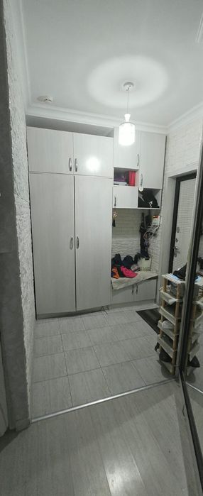 Продам вместительный шкаф