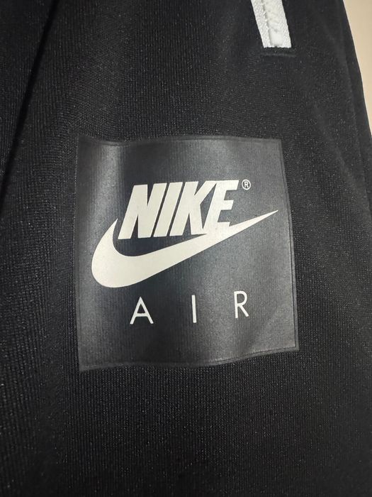 Мъжко долнище Nike.