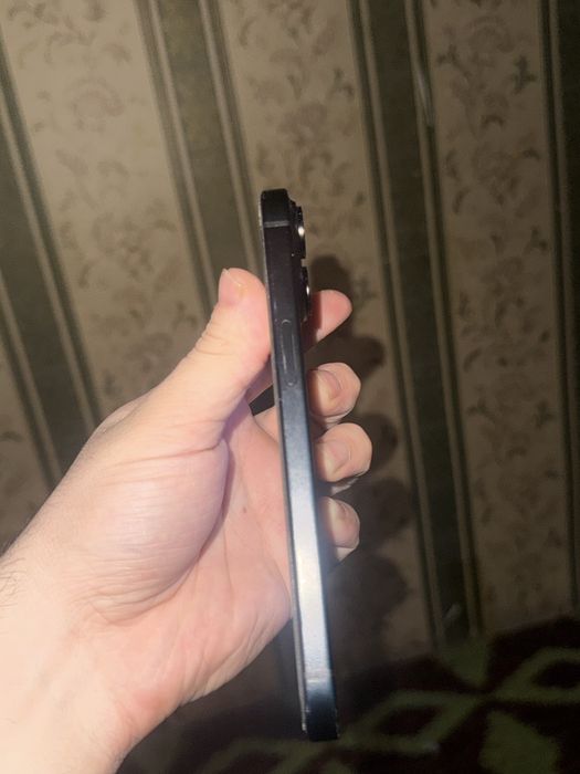 Iphone 15 128gb radnoy