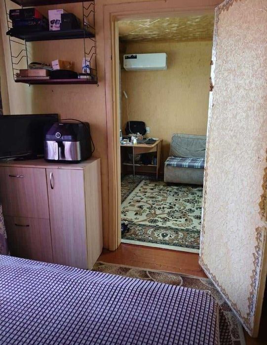 Продается трехкомнатная квартира