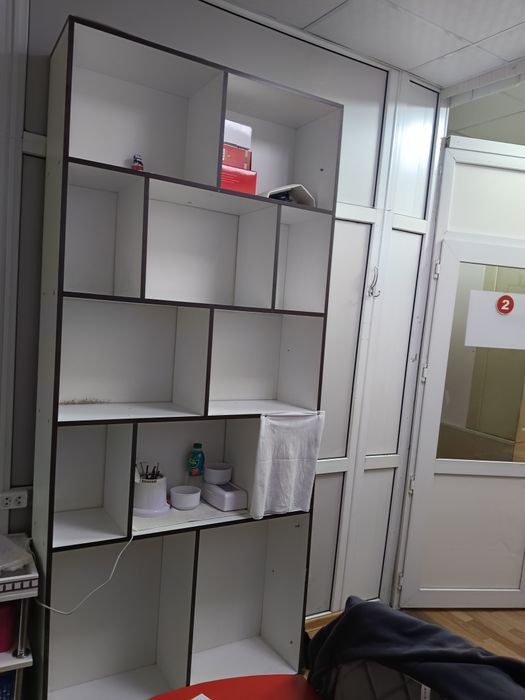 Стеллаж, полка  для книг или мелочей