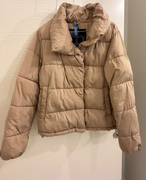 Зимно яке Stradivarius