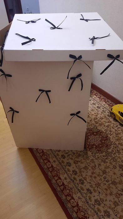 Коробка для подарка