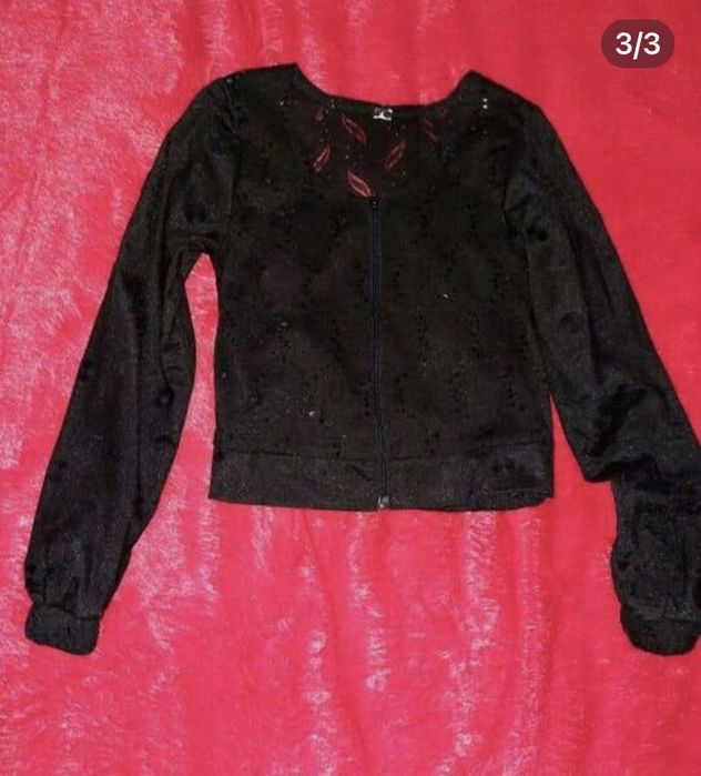 Бомбер женский нарядный