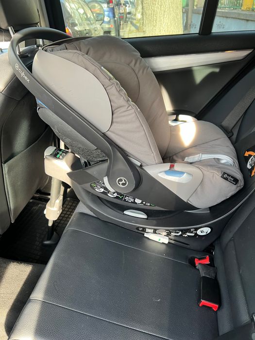Стол за кола Cybex Cloud Z i-Size + База Base Z Cybex с Isofix