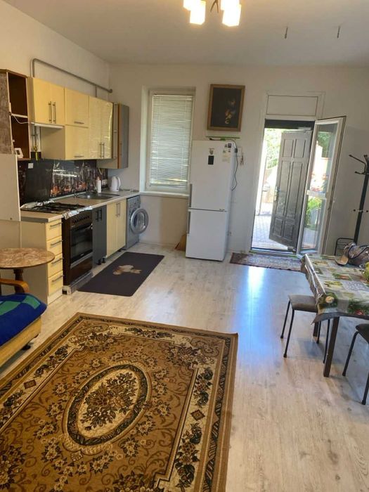 Дава се под наем Къща в София, Левски - 90 кв.м за 700 € - Снимка #1
