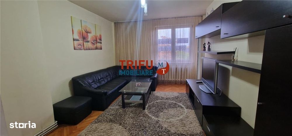 Apartament 4 camere de inchiriat zona Centru