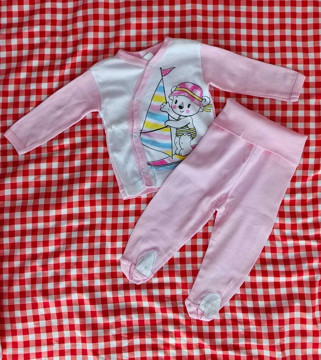 Бебешки дрехи различни размери