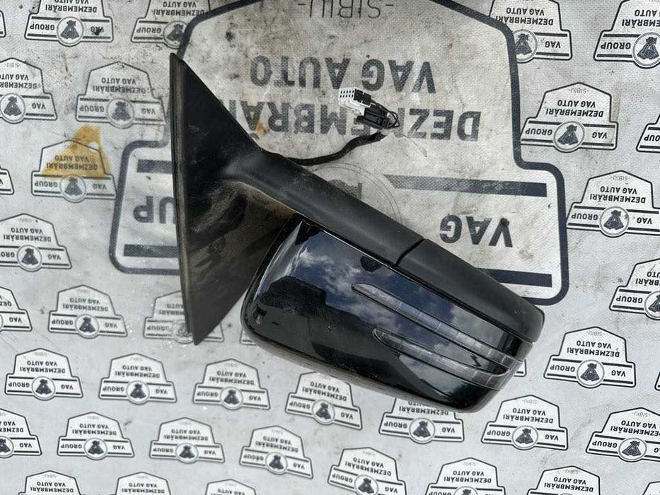 Oglinda dreapta/stanga neagra Mercedes W204