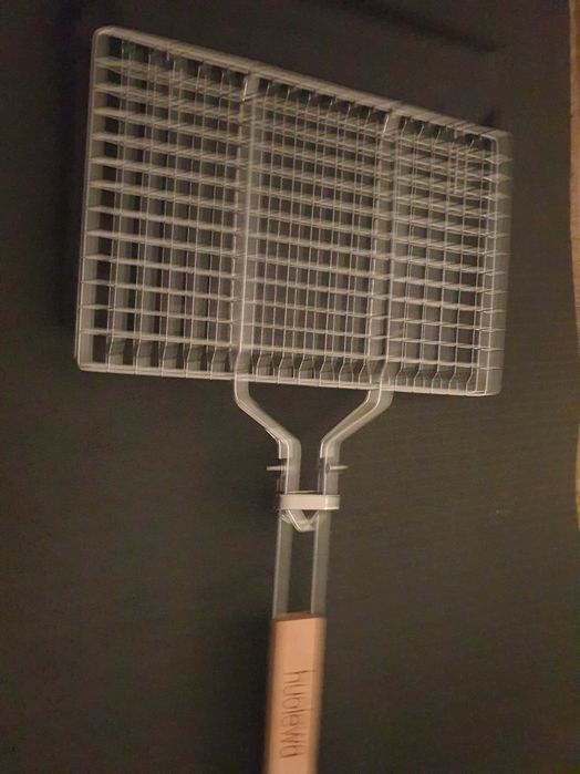 Gratar de mana stil tigaie