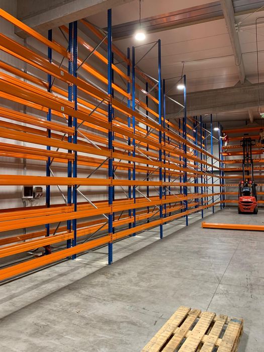 Rafturi metalice industriale pentru hale