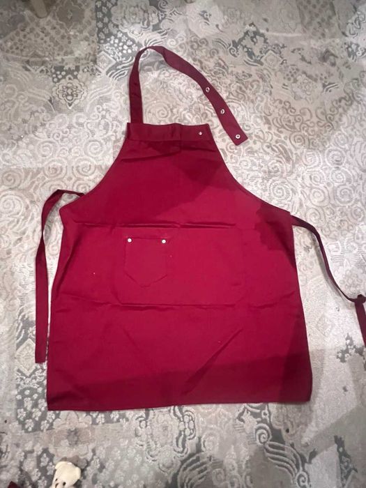 детские водолазки и фартуки для взрослых