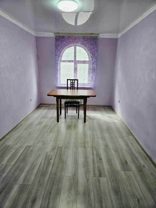 Двухэтажный дом в центре