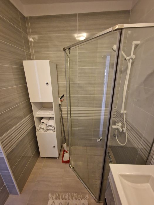 Închiriez apartament 2 Camere