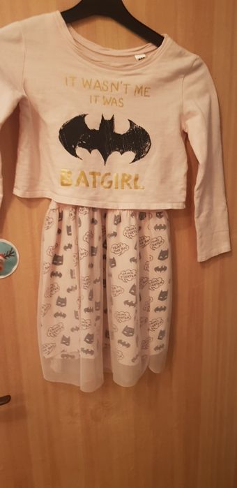 Rochii pentru varste intre 6/8ani .