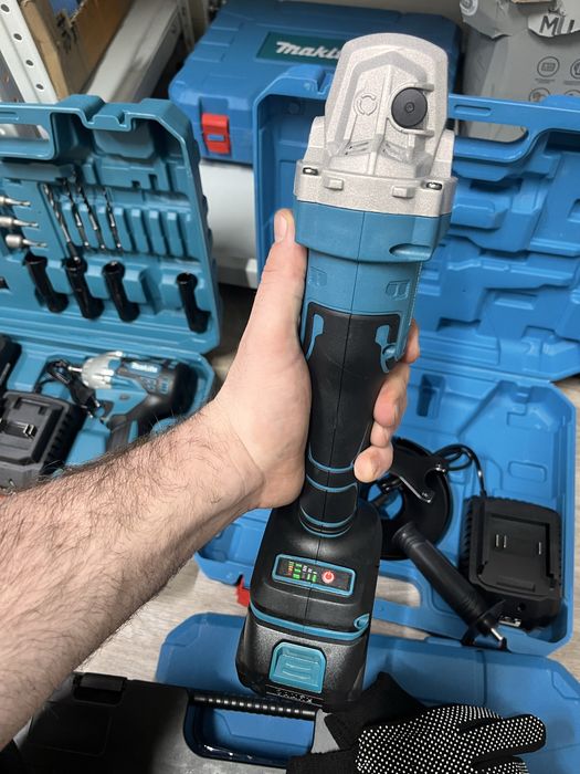 Болгарка на акккмуляторе