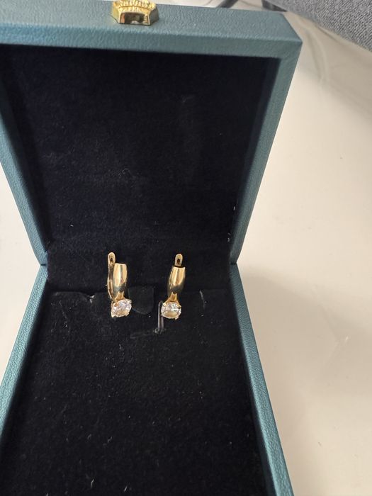 серьги из желтого золота