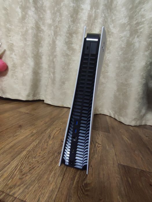 Продаю PlayStation 5