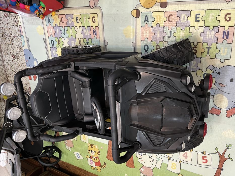 Машинка детская