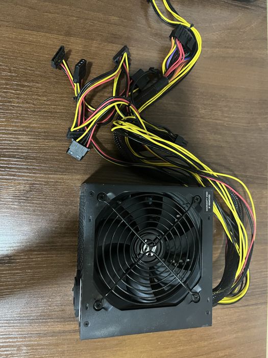 блок питания Zalman