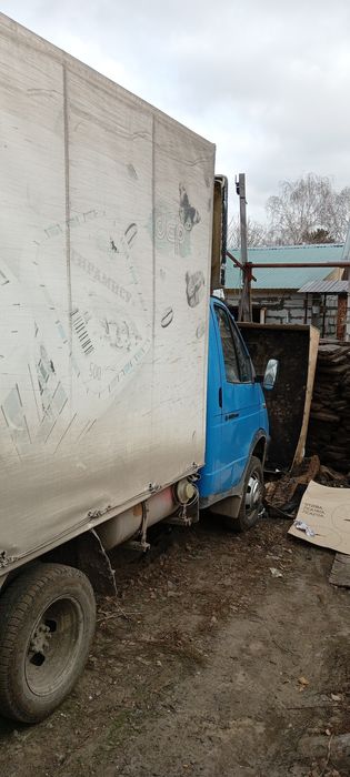 Продам газель бортовую