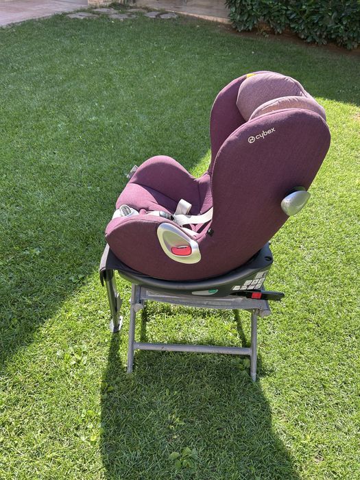 Vindem scaun auto copii cybex isofix
