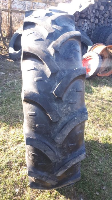 Anvelopa tractor 12,4R32 uzura 50% radiale