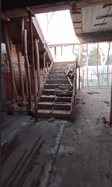 Қурилиши тугалланмаган турар-жой биноси сотилади