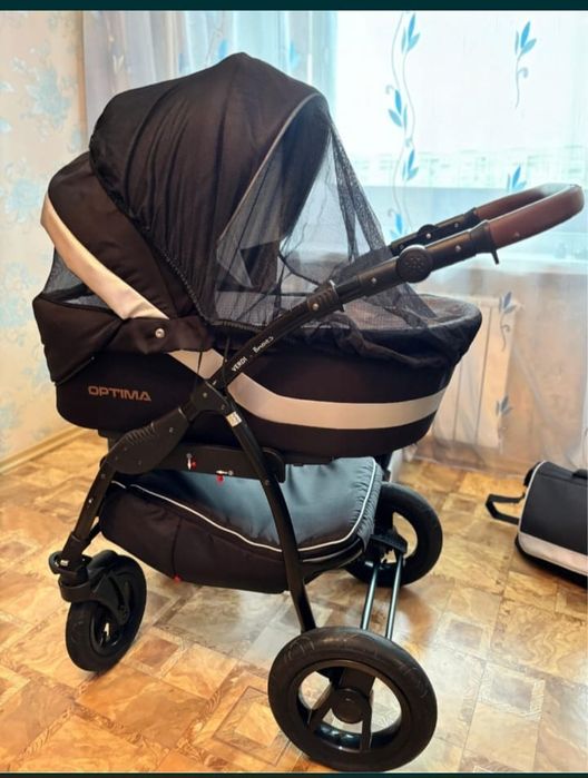 Продам коляску 3 в 1  Verdi optima