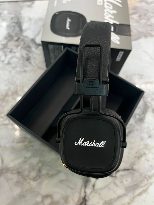 Наушники Marshall Major IV