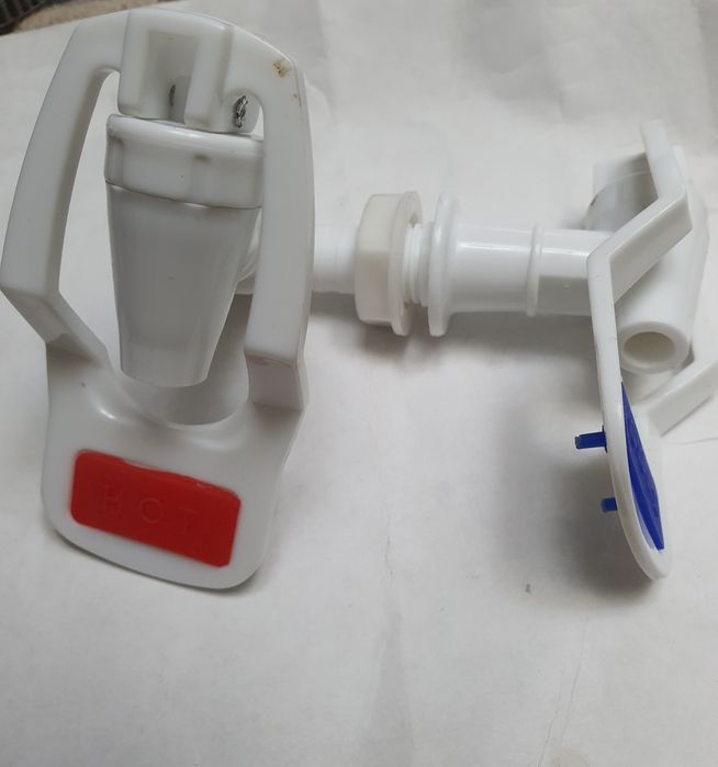 Кран  диспенсера