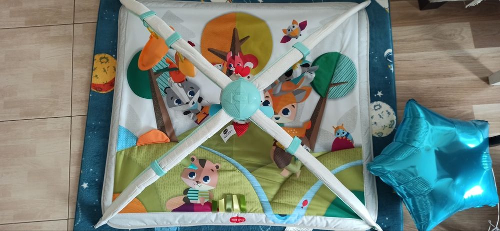 Активна гимнастика tiny love