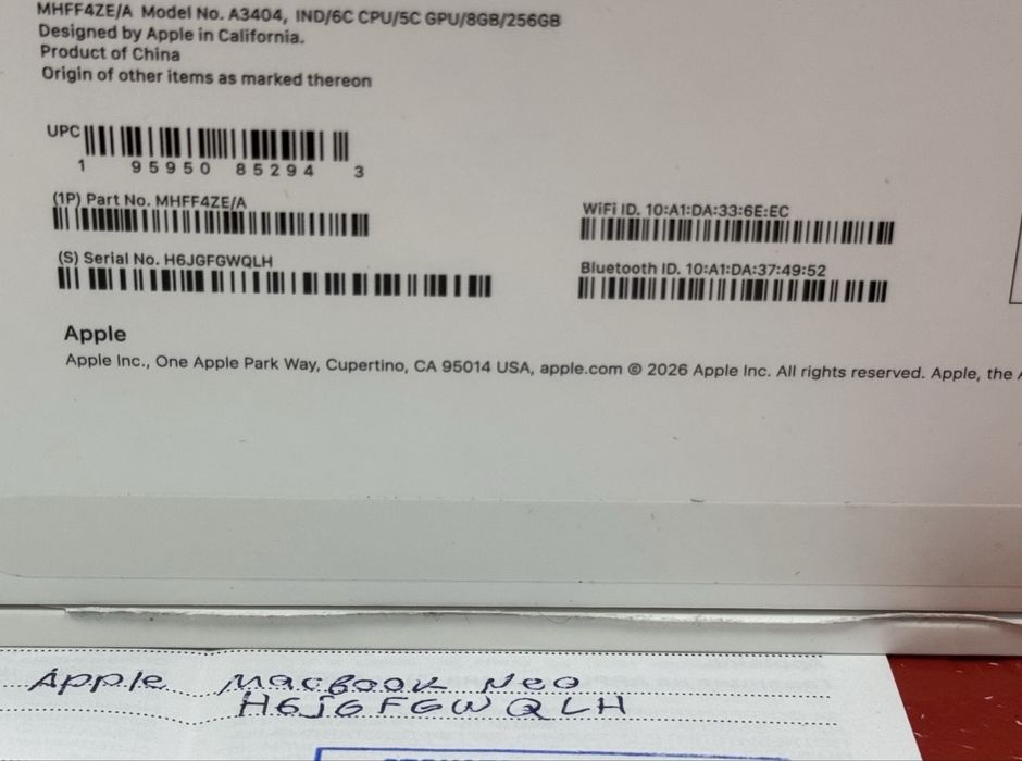 KATO НОВ 256GB MacBook Neo 13” 8GB ГАРАНЦИЯ Technopolis до 2027 Indigo