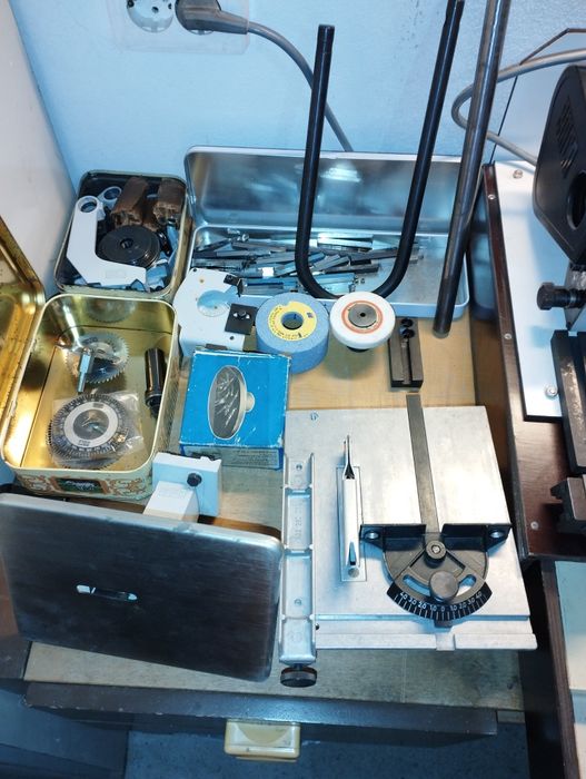 Ministrung ceasornicarie Emco Unimat 3