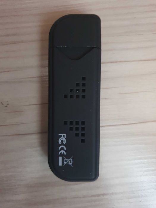 Продавам цифров тунер за компютър RTL2832U+R820T