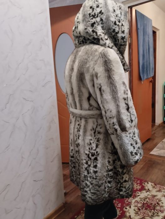 Продам шубу, пальто, кожаный плащ