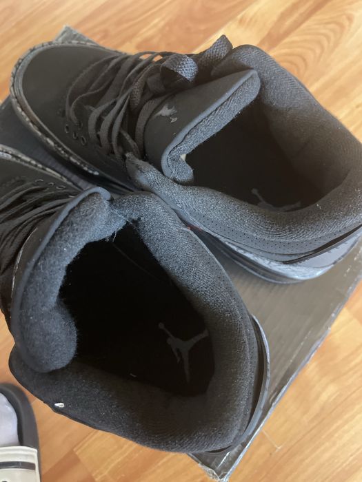 Jordan 3 Black Cat