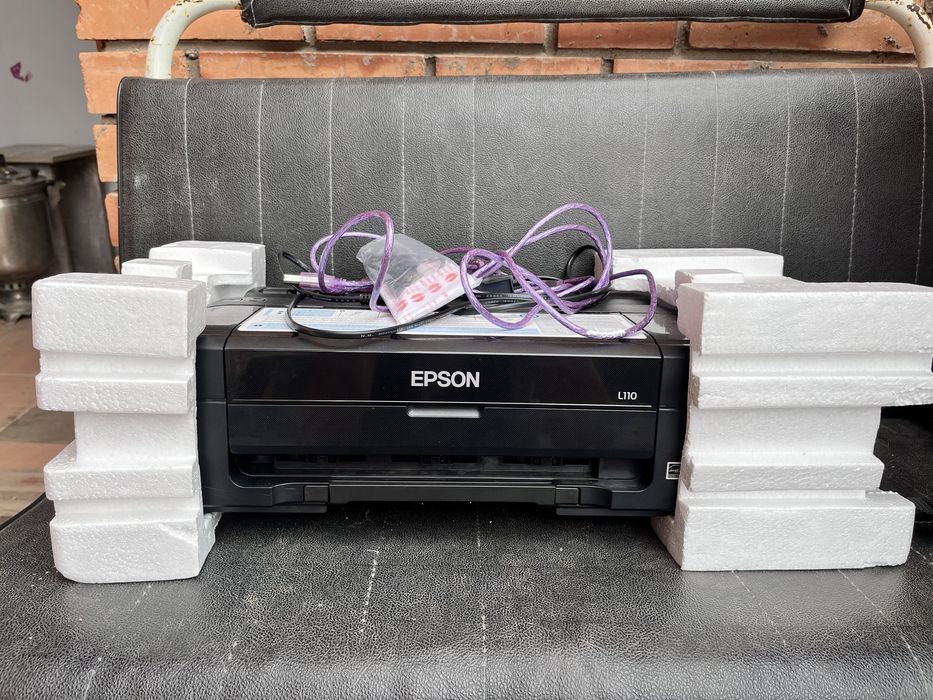 Продам принтер, Epson, рабочий.